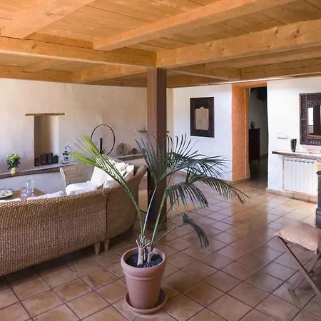 Villa El Pinar Sleeps 4 Pool Wifi Guinate